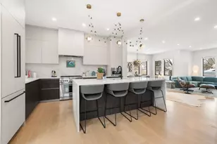 116 Thorndike St, Brookline, MA 02446 - Photo 2
