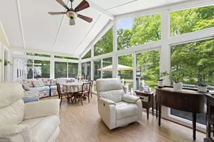 204 Village St, Medway, MA 02053 - Photo 18