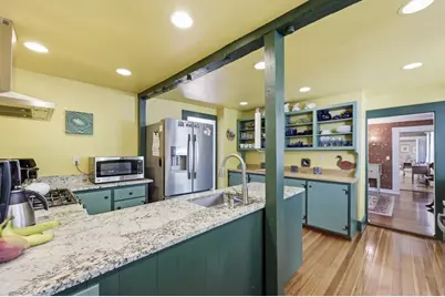 204 Village St, Medway, MA 02053 - Photo 16