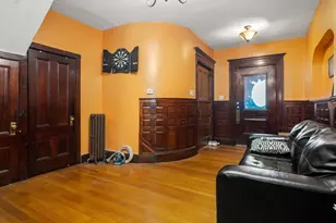 34 Bicknell St, Boston, MA 02121 - Photo 4
