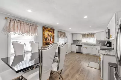 47 Leonardo Ave, Malden, MA 02148 - Photo 12
