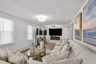 47 Leonardo Ave, Malden, MA 02148 - Photo 14