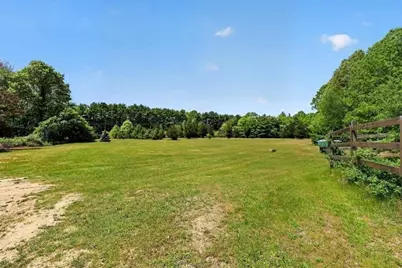 711 West St, Duxbury, MA 02332 - Photo 2