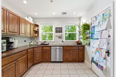 10 Ashmont Ct #3, Boston, MA 02122 - Photo 6