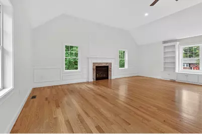 16 Skyline Dr, Billerica, MA 01821 - Photo 18