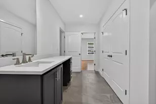 16 Skyline Dr, Billerica, MA 01821 - Photo 24