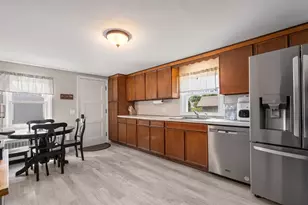 100 Norris St, Agawam, MA 01030 - Photo 12