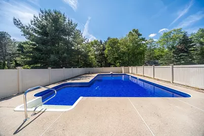 157 Rolling Meadow Dr, Holliston, MA 01746 - Photo 34