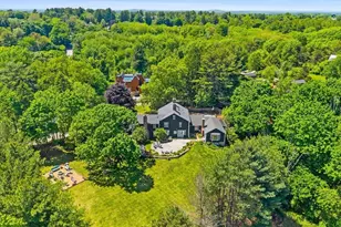22 Stinson Rd, Andover, MA 01810 - Photo 2