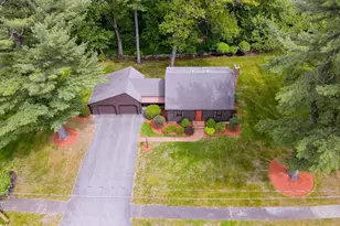 55 Blueberry Ln, Reading, MA 01867 - Photo 38