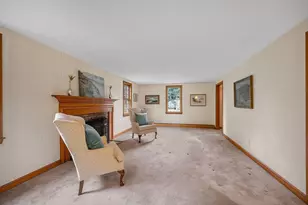 55 Blueberry Ln, Reading, MA 01867 - Photo 10