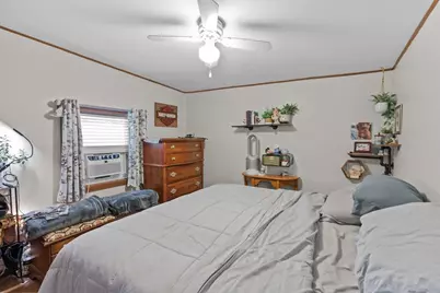 202-204 Pinehurst Ave., Swansea, MA 02777 - Photo 36