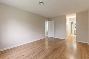 45 Loomis St, Malden, MA 02148 - Photo 10