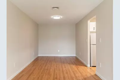 45 Loomis St #317, Malden, MA 02148 - Photo 4