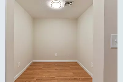 45 Loomis St #317, Malden, MA 02148 - Photo 6