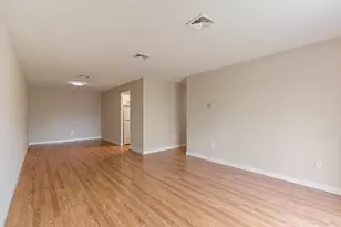 45 Loomis St, Malden, MA 02148 - Photo 2