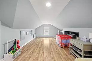 41 Barnes St, Fall River, MA 02723 - Photo 30