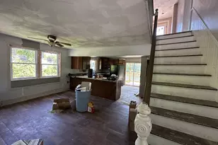 190 Grove St, Clinton, MA 01510 - Photo 16