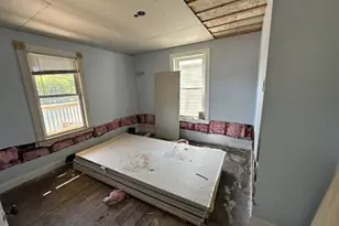 190 Grove St, Clinton, MA 01510 - Photo 18