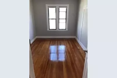 682 Columbia #3, Boston, MA 02125 - Photo 2