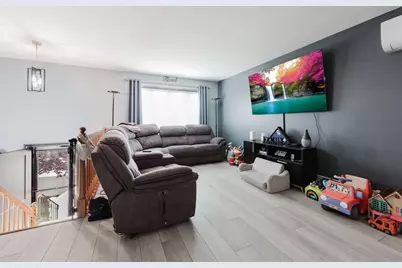 1190 Bay St, Fall River, MA 02724 - Photo 6