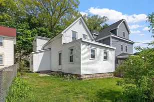 191 High St, Fitchburg, MA 01420 - Photo 32