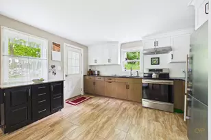 70 Neponset St, Canton, MA 02021 - Photo 10