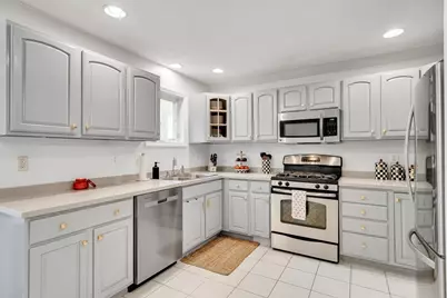 78 Summer St #5, Arlington, MA 02474 - Photo 6
