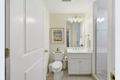630 Hammond St #209, Brookline, MA 02467 - Photo 36