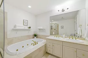 630 Hammond St, Brookline, MA 02467 - Photo 30