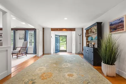41 Longmeadow Road, Wellesley, MA 02482 - Photo 4