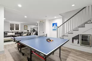 41 Longmeadow Rd, Wellesley, MA 02482 - Photo 32