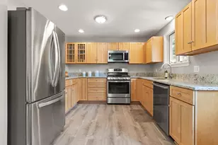 1 Myrtle Ave, Westford, MA 01886 - Photo 4