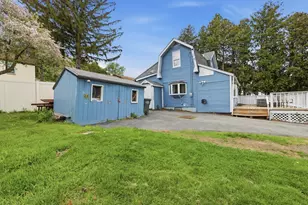 24 Hawley Ave, Leominster, MA 01453 - Photo 28