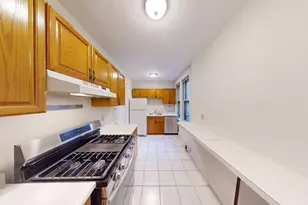 32 Sidlaw, Boston, MA 02135 - Photo 2