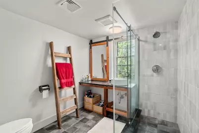 391 Dedham St, Newton, MA 02459 - Photo 18