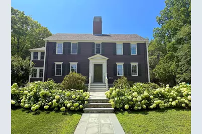 391 Dedham St, Newton, MA 02459 - Photo 2