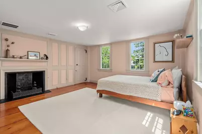 391 Dedham St, Newton, MA 02459 - Photo 12