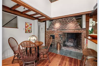 391 Dedham St, Newton, MA 02459 - Photo 8