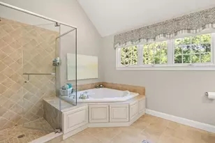 524 Elm St E, Raynham, MA 02767 - Photo 26