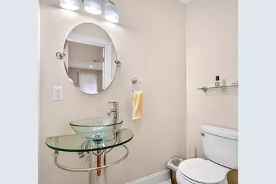 756 E Fifth St #2, Boston, MA 02127 - Photo 14