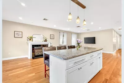 756 E Fifth St #2, Boston, MA 02127 - Photo 8