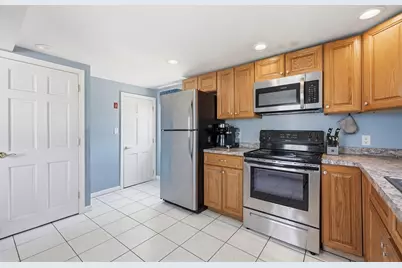 762 Merrimack Ave, Dracut, MA 01826 - Photo 2