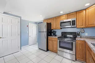 762 Merrimack Ave, Dracut, MA 01826 - Photo 2