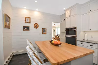2 Peirce Rd, Lynn, MA 01902 - Photo 16