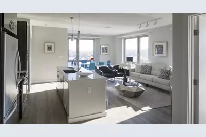 640 Boston Ave #211, Medford, MA 02155 - Photo 4