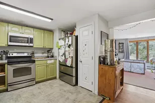 12 Valerie Cir, Ashburnham, MA 01430 - Photo 8