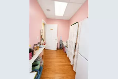 271 Belmont Ave, Springfield, MA 01108 - Photo 12