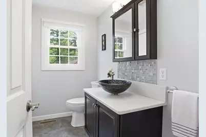 13 1/2 Vincent, Billerica, MA 01821 - Photo 18