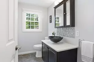 13 1/2 Vincent, Billerica, MA 01821 - Photo 18